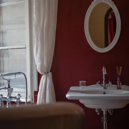 Antico Pozzo Bed & Breakfast