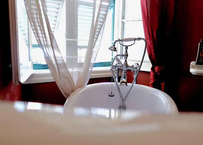 Bed and Breakfast Antico Pozzo Finale Ligure